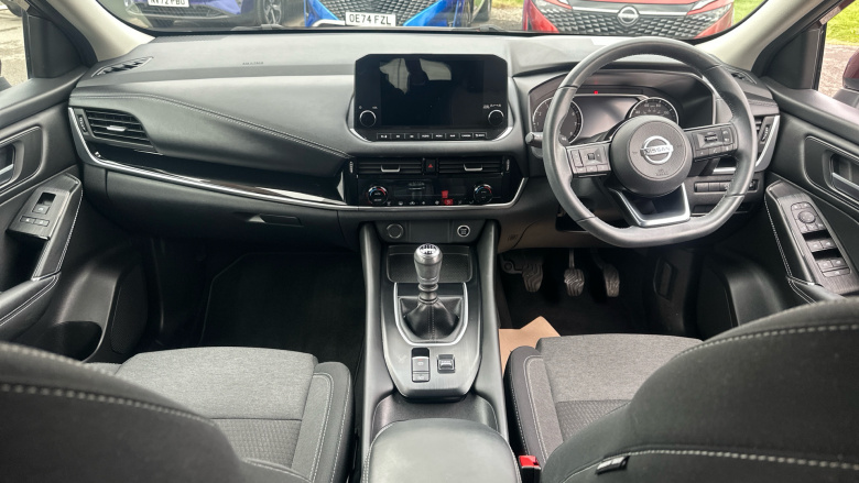 Nissan Qashqai 1.3 DiG-T MH N-Connecta 5dr Petrol Hatchback